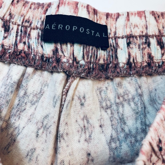 Aeropostale Peachy Boho/Tribal Shorts Size M - Picture 3 of 5